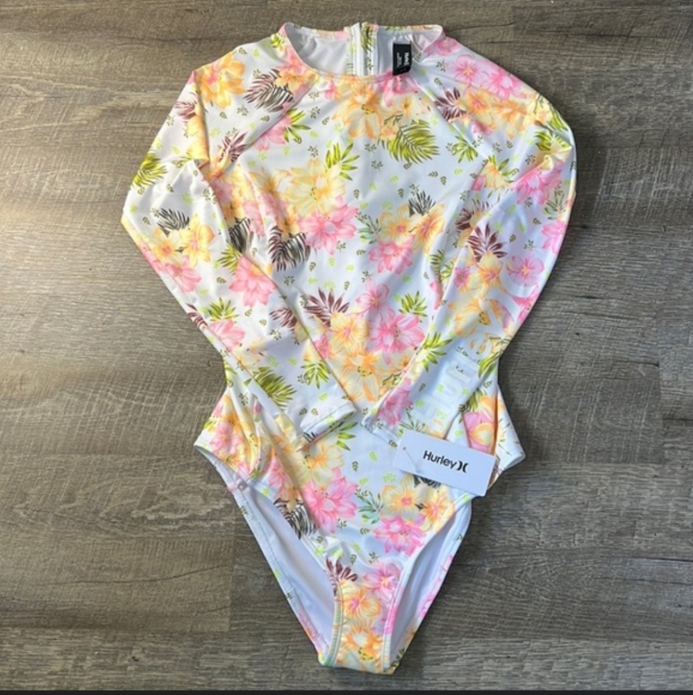 NWT Women’s Hurley Floral One Piece Rashguard Size Medium